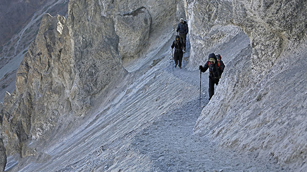 cung đường nguy hiểm