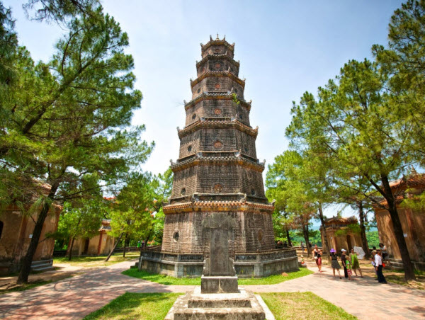 dat-ve-may-bay-gia-re