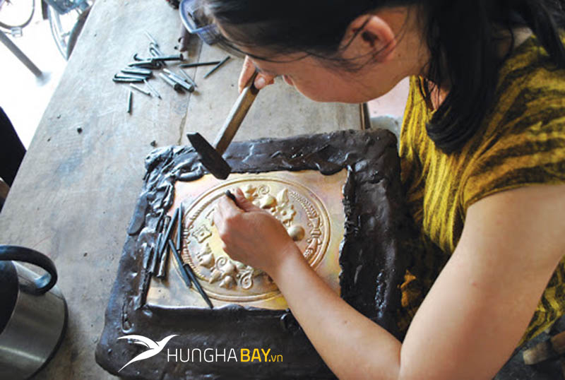 Làng chạm bạc Đồng Xâm