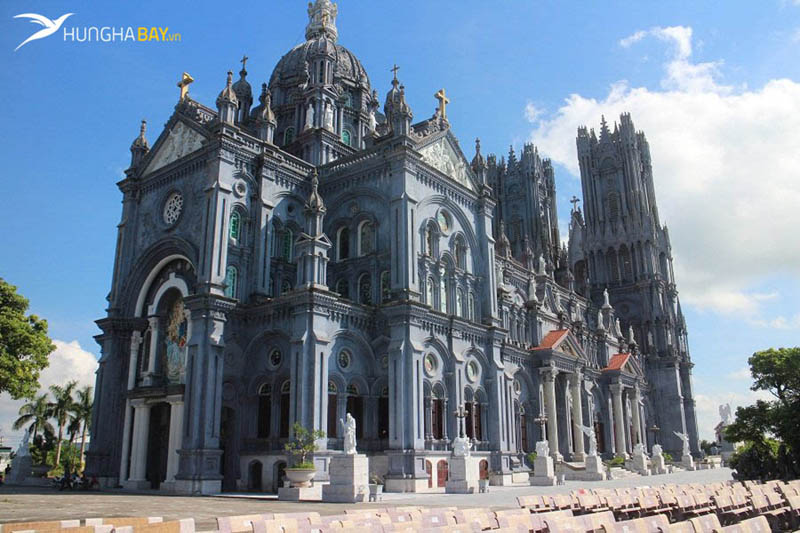 Nhà thờ Bác Trạch huyện Tiền Hải, Thái Bình