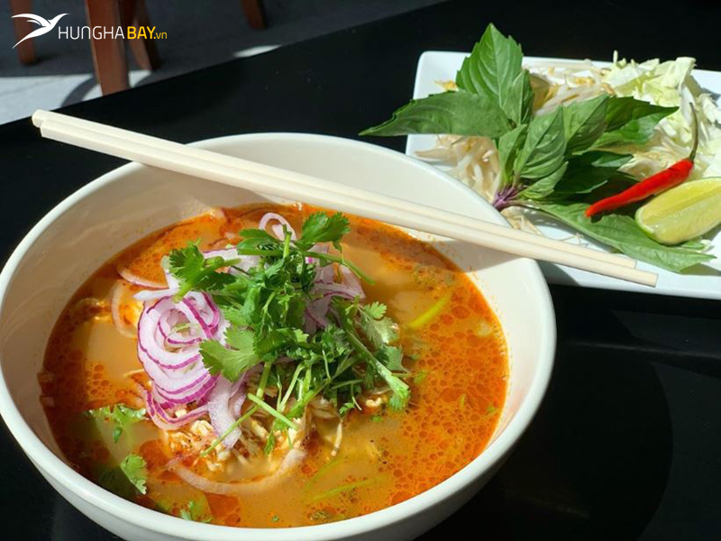 Phở Lào - món ngon