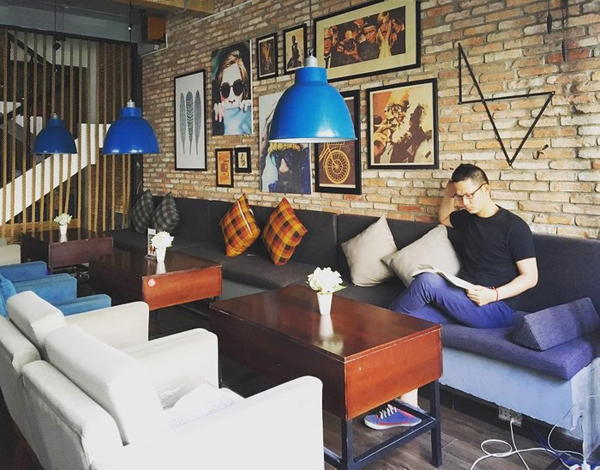 quan-ca-phe-trong-hem