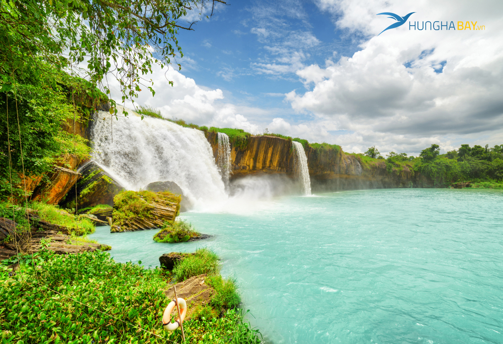 giá vé máy bay đi buôn mê thuột