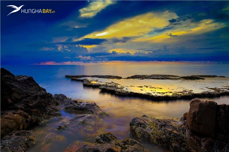 vé máy bay đi Ninh Thuận vịnh Vĩnh Hy