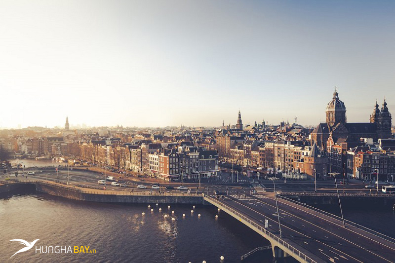 Hà Lan có những sân bay nào?