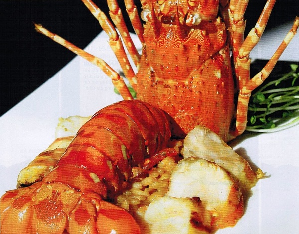 ve-may-bay-di-nha-trang-gia-re