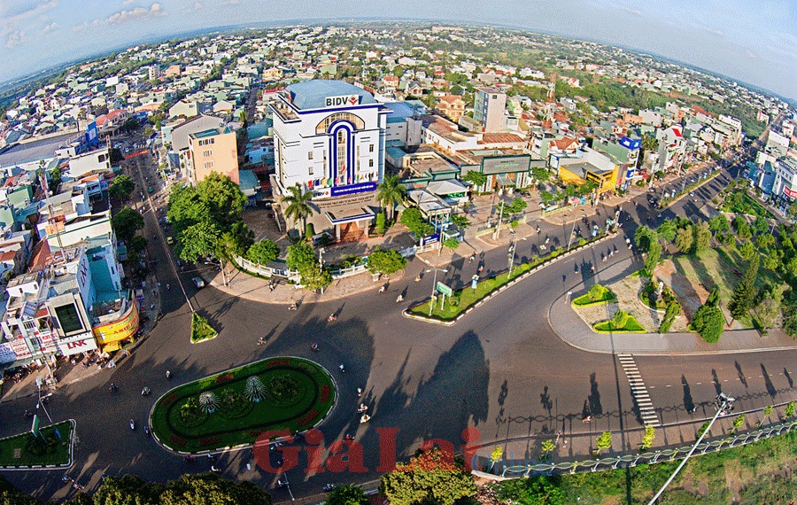 vé máy bay giá rẻ đi pleiku