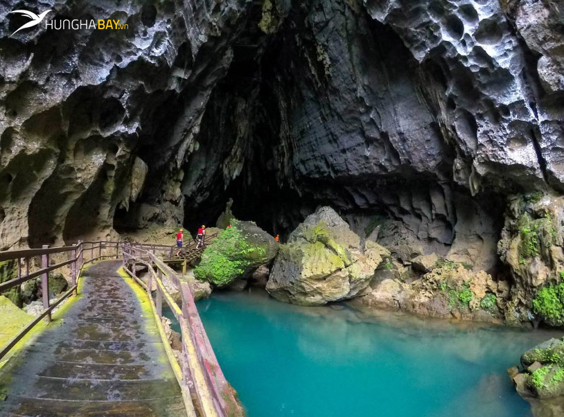 Chia sẻ cách đặt vé máy bay đi Quảng Bình nhanh chóng với giá tốt nhát cùng hunghapay.vn