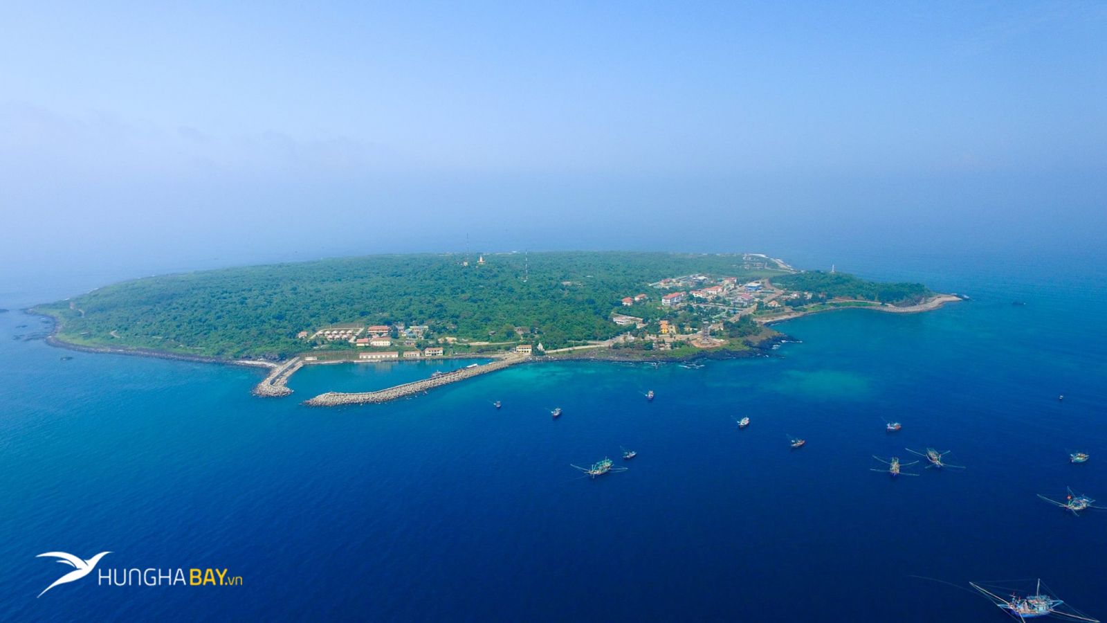 Giá vé máy bay đi Quảng Trị