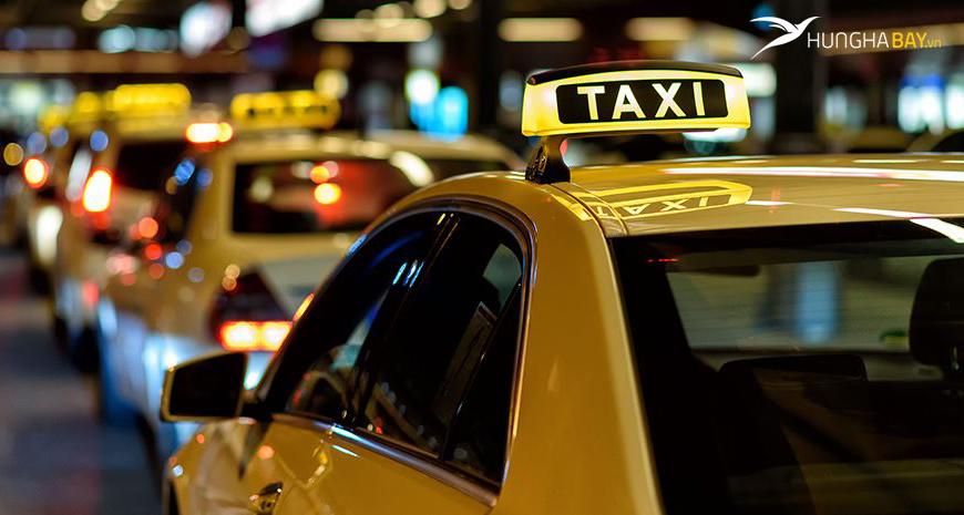 di chuyển bằng taxi từ sân bay rạch giá