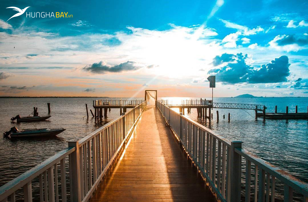 vé máy bay đi rạch giá