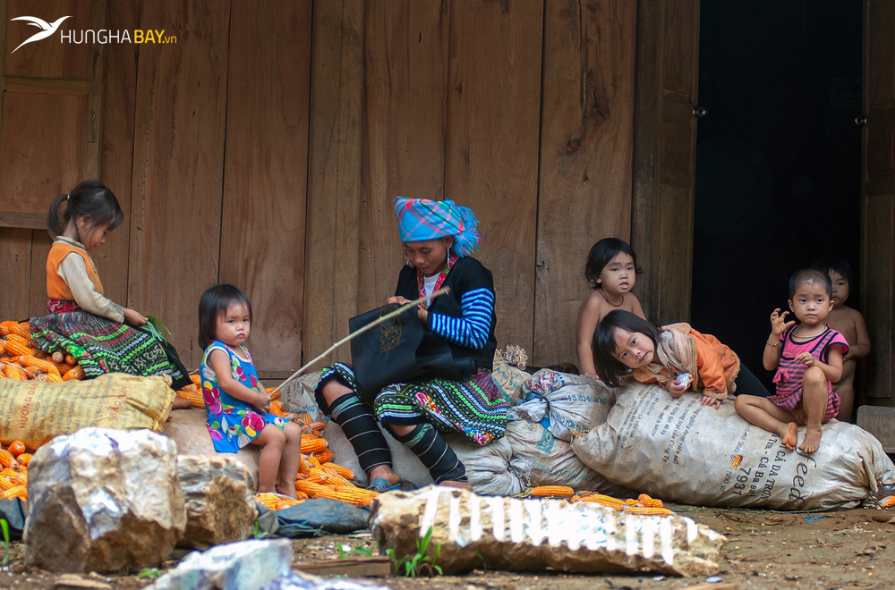 vé máy bay đi Yên Bái