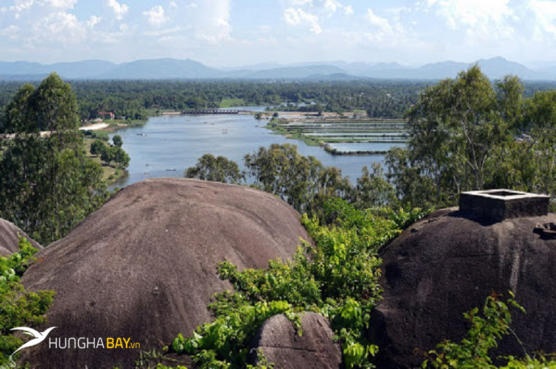 Mua vé máy bay giá rẻ đến Phú Thọ bằng cách nào?
