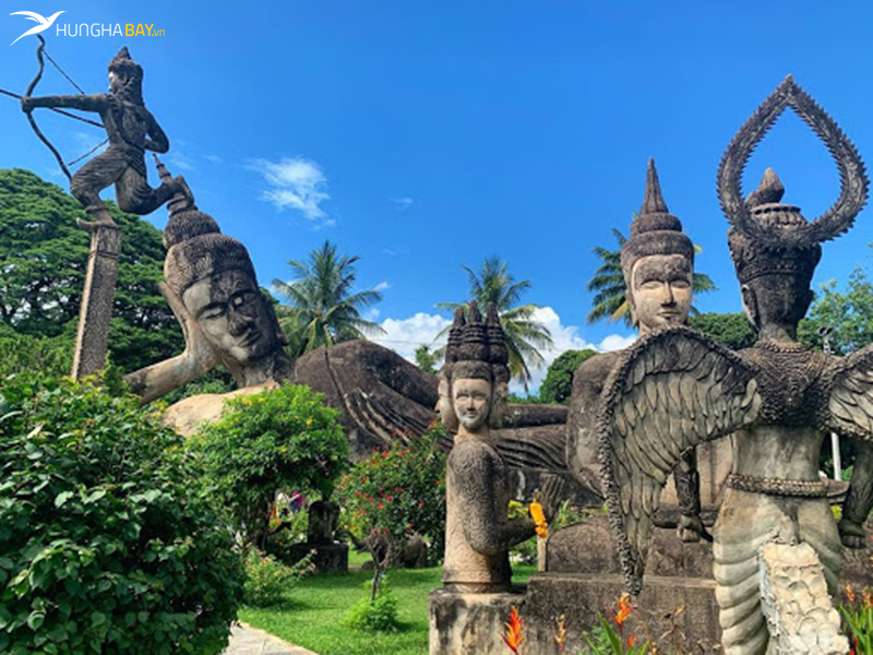 Vườn tượng Phật ở Lào